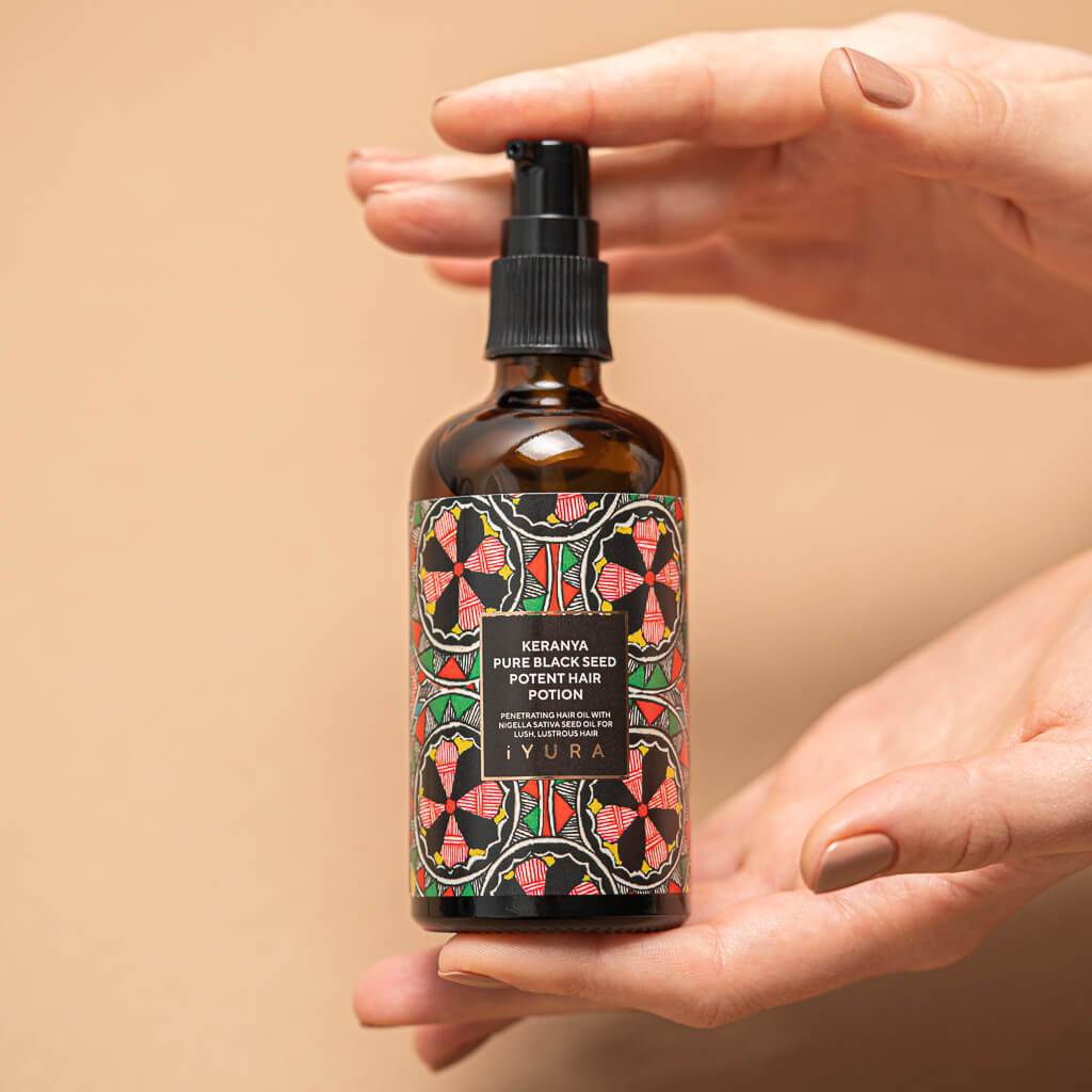 Keranya Pure Black Seed Loção Capilar Potente - Cabelo Mais Brilhante na Cabeça, Não no Pente