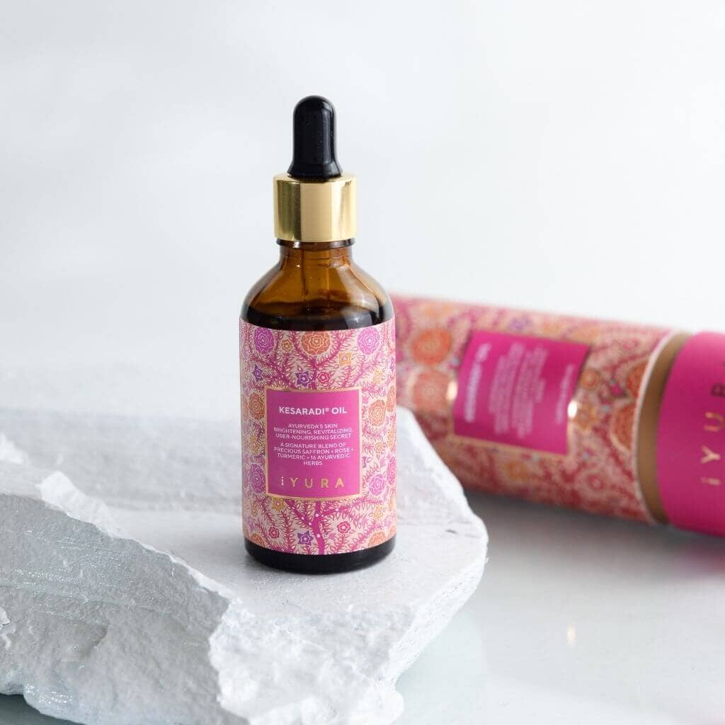 Kesaradi Óleo Facial Glow Diário - Óleo Facial Hidratante Para Pele Seca Ou Sensível - Cuidados Naturais Para Uma Pele Radiante (Kesaradi Glow Face Oil)