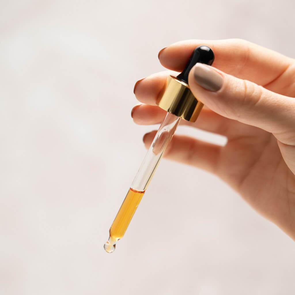 Óleo Kesaradi Glow Diário - Óleo Hidratante Facial para Pele Seca ou Sensível - Cuidados Naturais para uma Pele Radiante